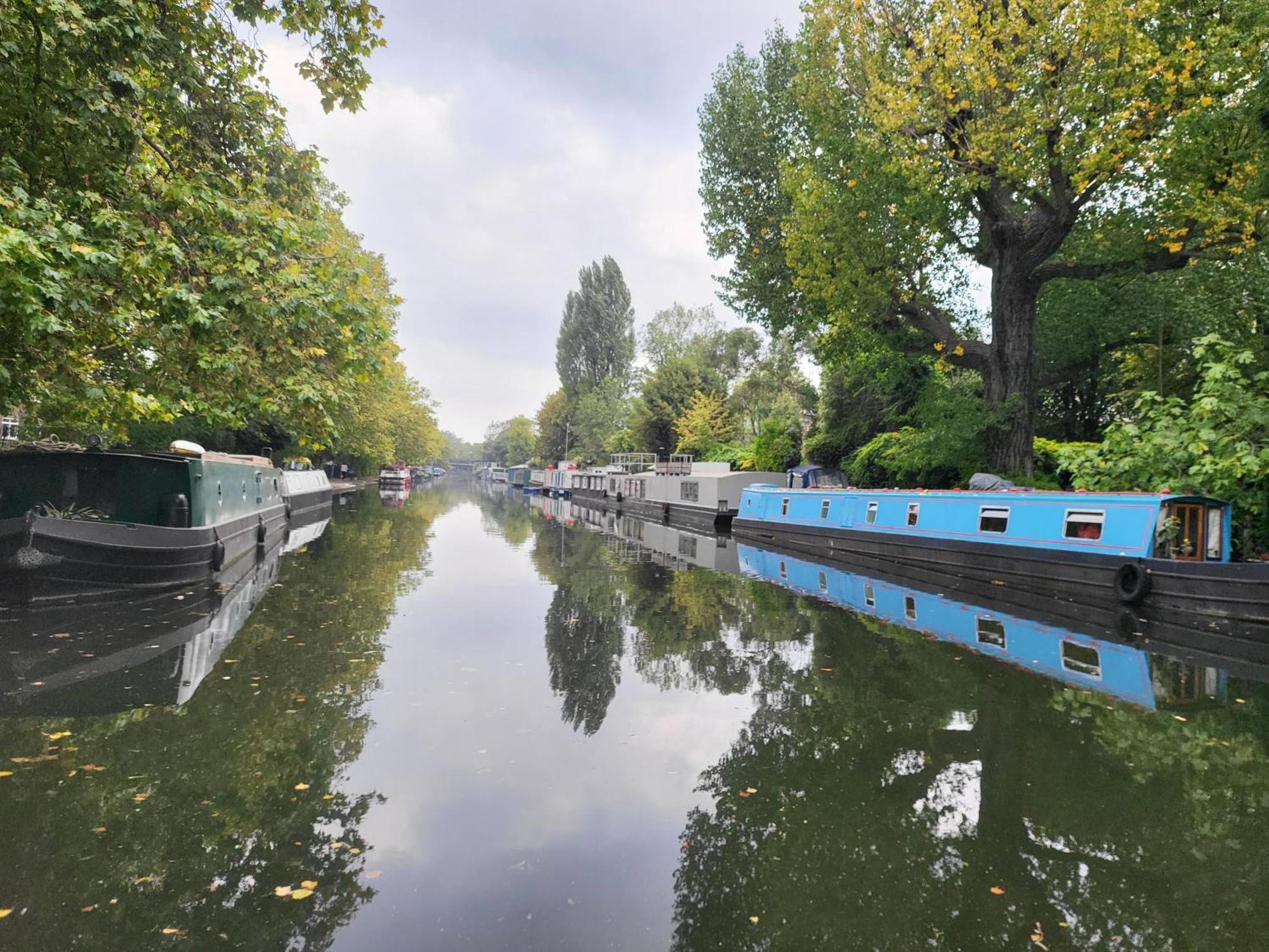 Lovely Canal Boat In Little Venice For Family & Friends London Exterior foto